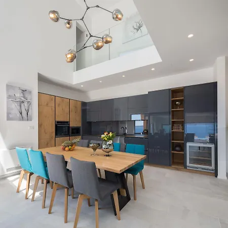 Luxury Gold Pearl With Pool * Τρογκίρ