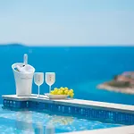 Luxury Gold Pearl With Pool Trogir
