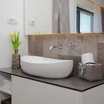 Luxury Gold Pearl With Pool Trogir