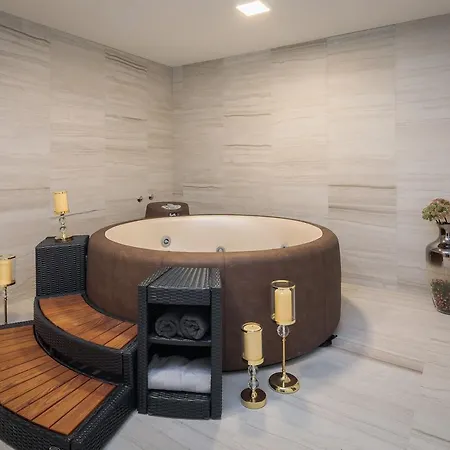 Luxury Gold Pearl With Pool * تروغير