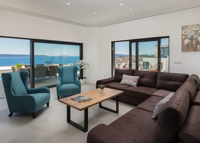 Villa Luxury Gold Pearl With Pool Trogir