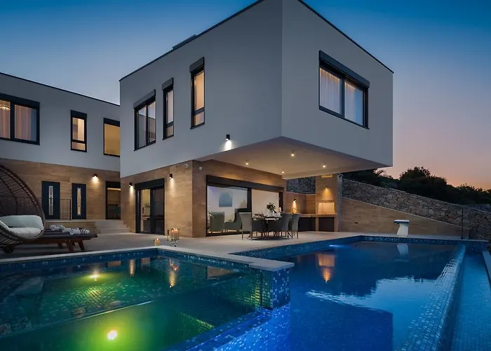 Villa Luxury Gold Pearl With Pool