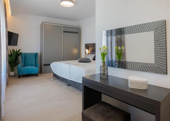 Villa Luxury Gold Pearl With Pool *